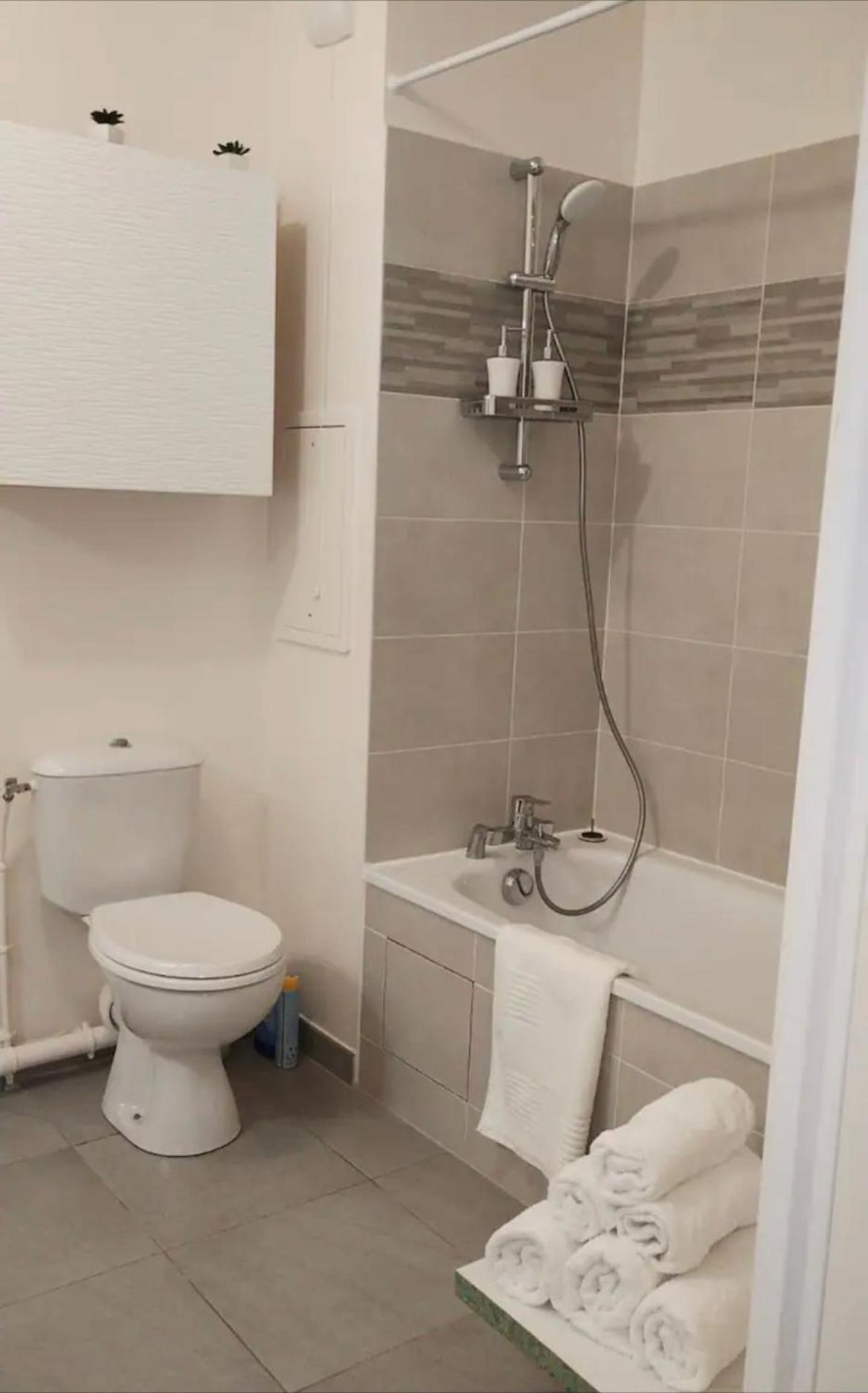 Le Cozy Home Melun Buitenkant foto